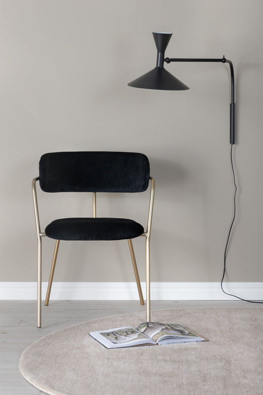 Venture-Design | Arromed Chair mit Armlehnen - Messingbeine - Schwarzer Velours