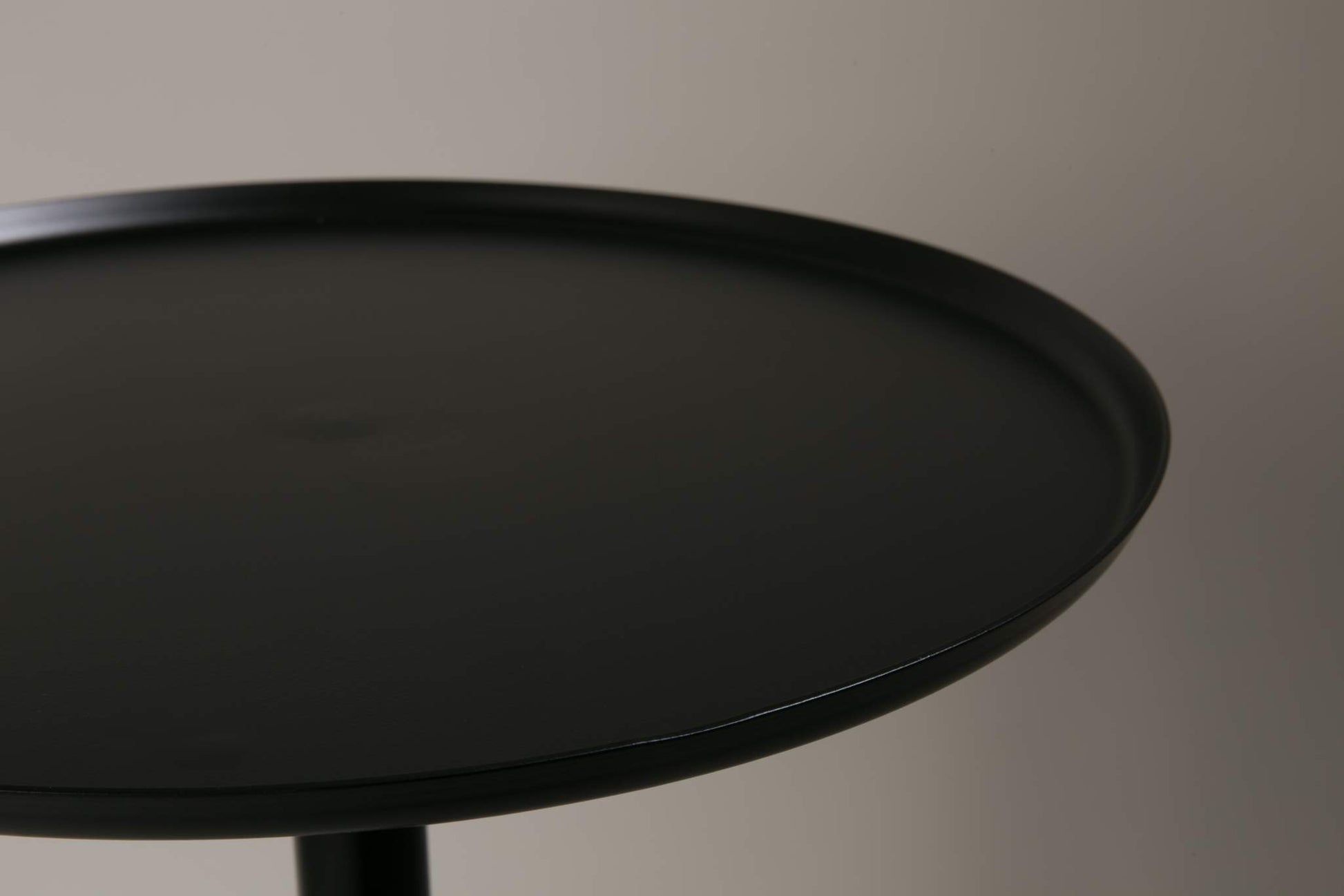 Dutchbone | SIDE TABLE ELIA BLACK/BRASS Default Title