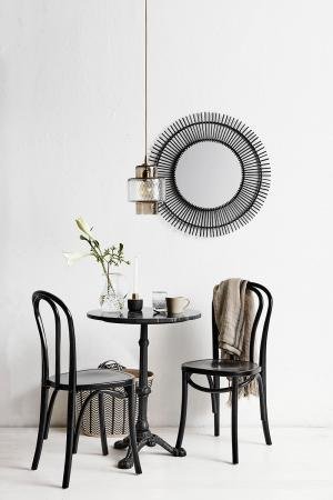 Nordal rundt cafébord i jern og marmor - ø60 cm - sort - Takkliving.dk